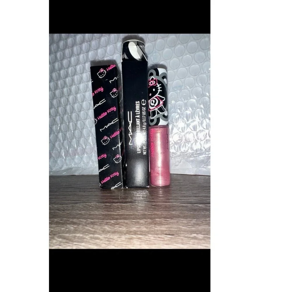 Mac cosmetics lipglass she loves candy hello‎